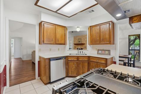 306 Woodstone Drive Georgetown TX 78628
