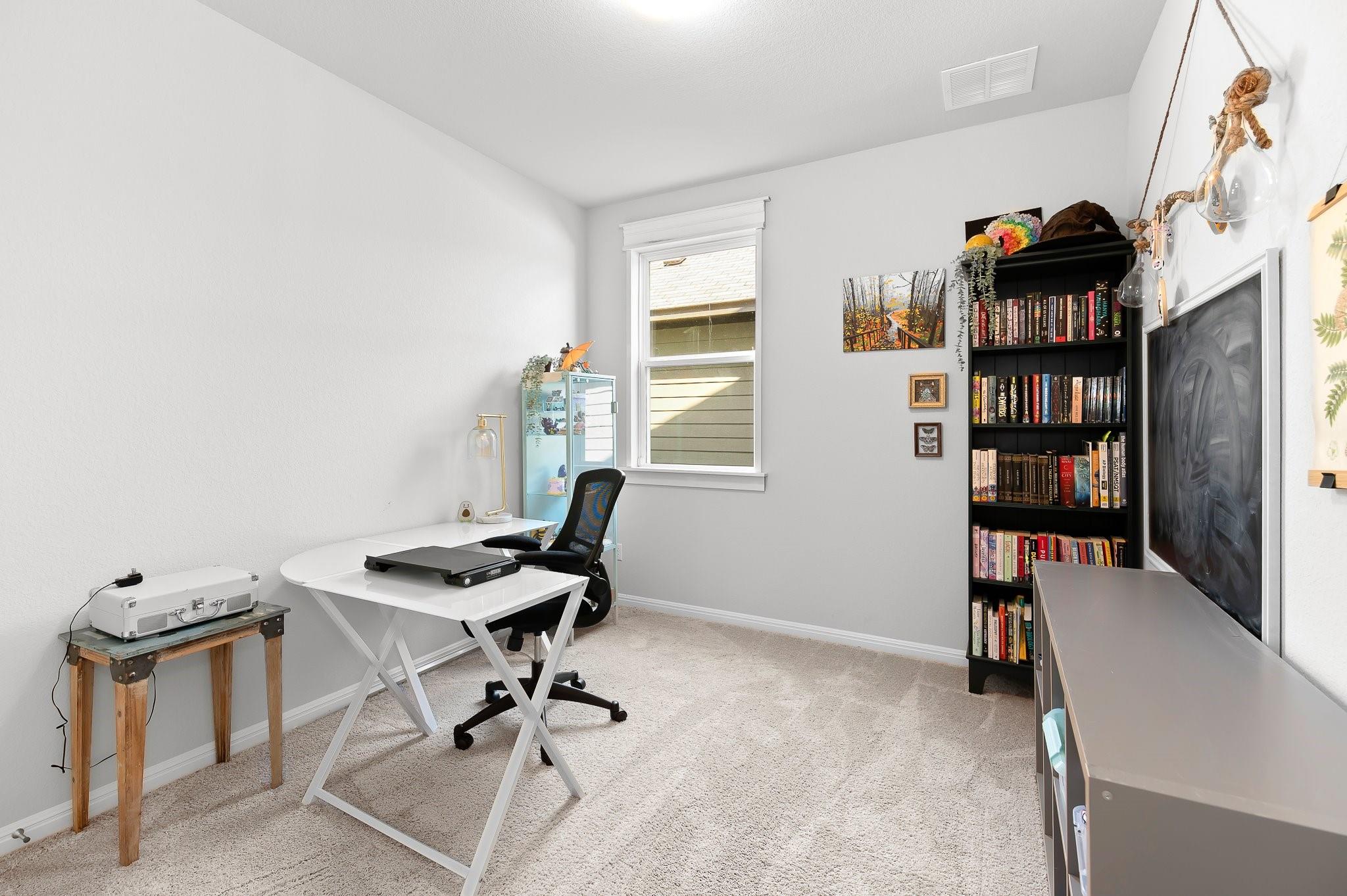 723 Gray Fox Loop Hutto TX 78634