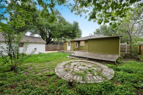 1216 S Myrtle Street Georgetown TX 78626
