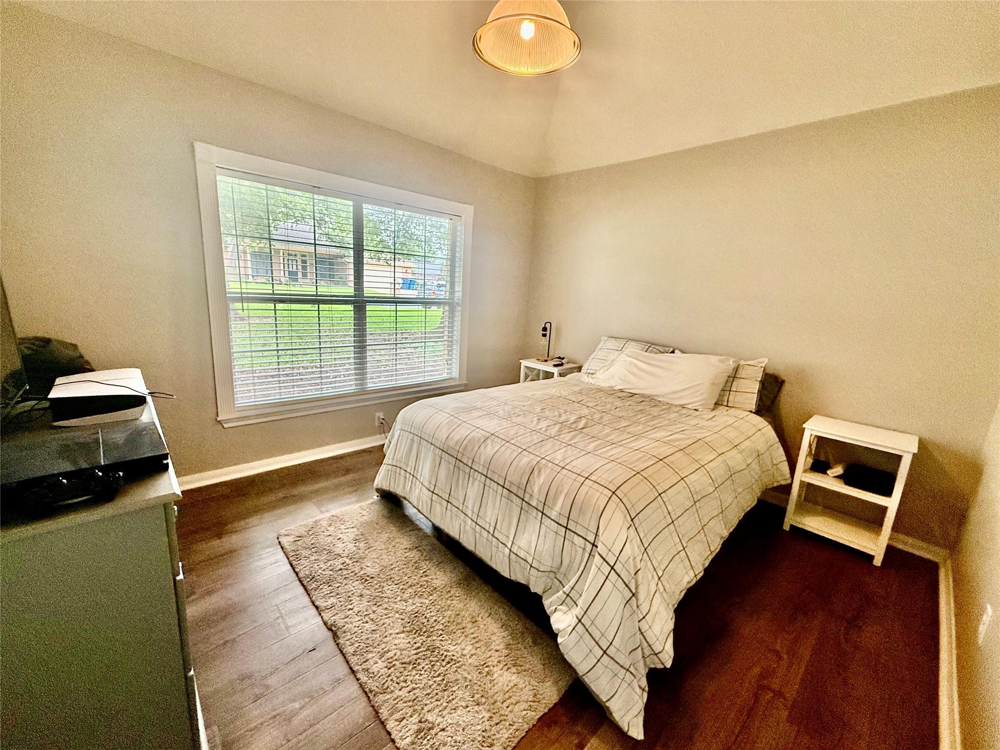 1127 Robin Road Elgin TX 78621