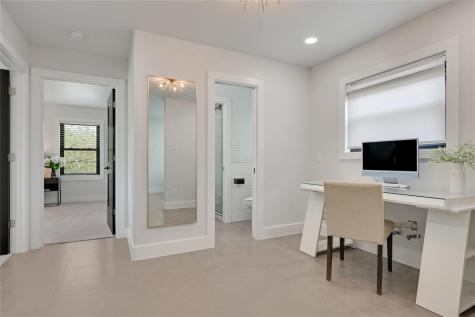 3900 Lake Park Cove Lago Vista TX 78645