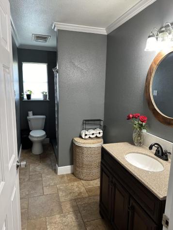 5571 Fm 535 Cedar Creek TX 78612