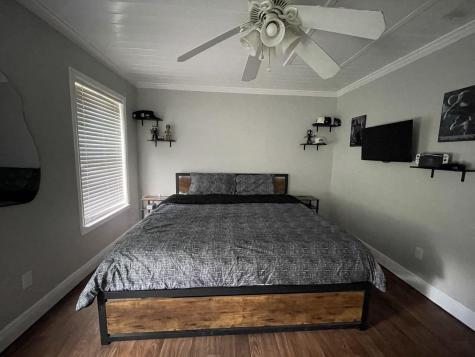 5571 Fm 535 Cedar Creek TX 78612