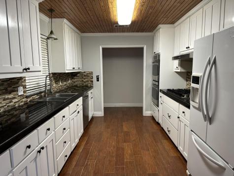 5571 Fm 535 Cedar Creek TX 78612