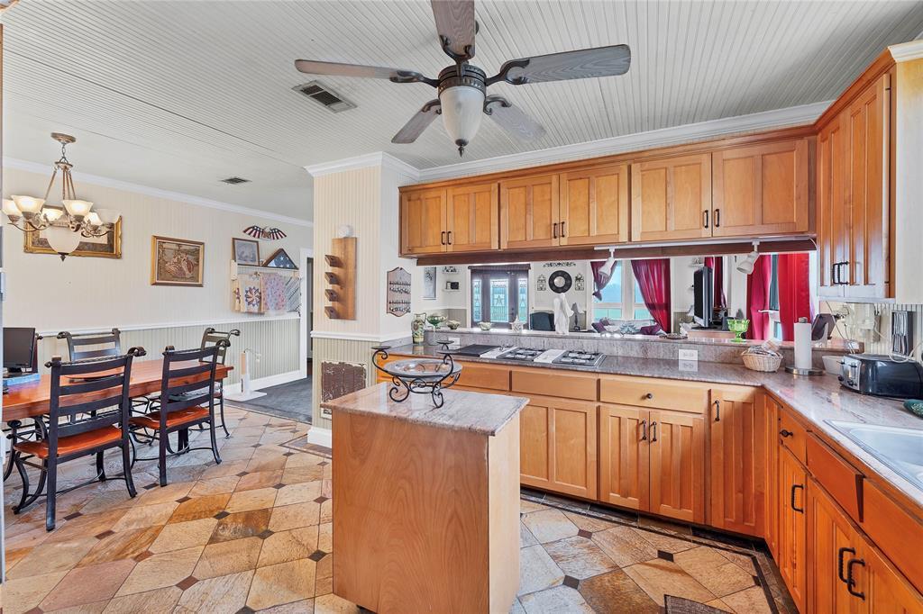 550 County Road 471 Thrall TX 76578