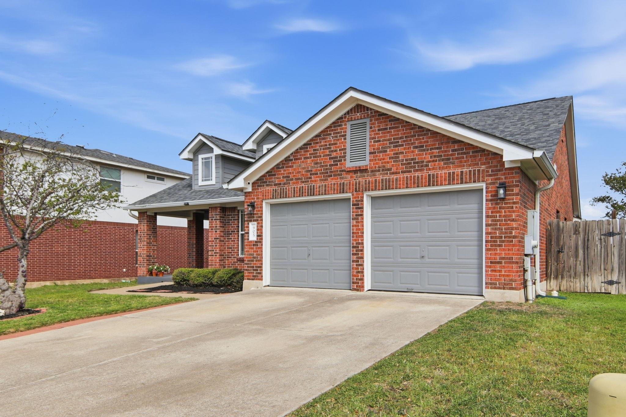 905 Lee Drive Leander TX 78641