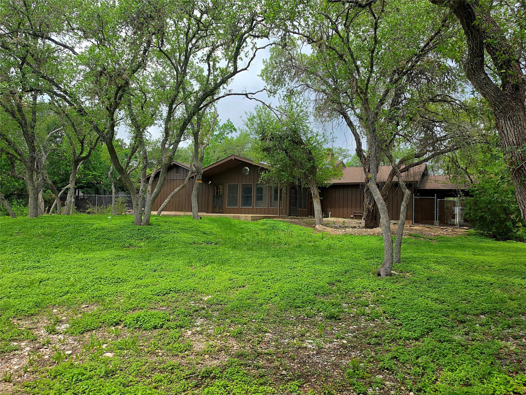 817 Willow Creek Circle San Marcos TX 78666