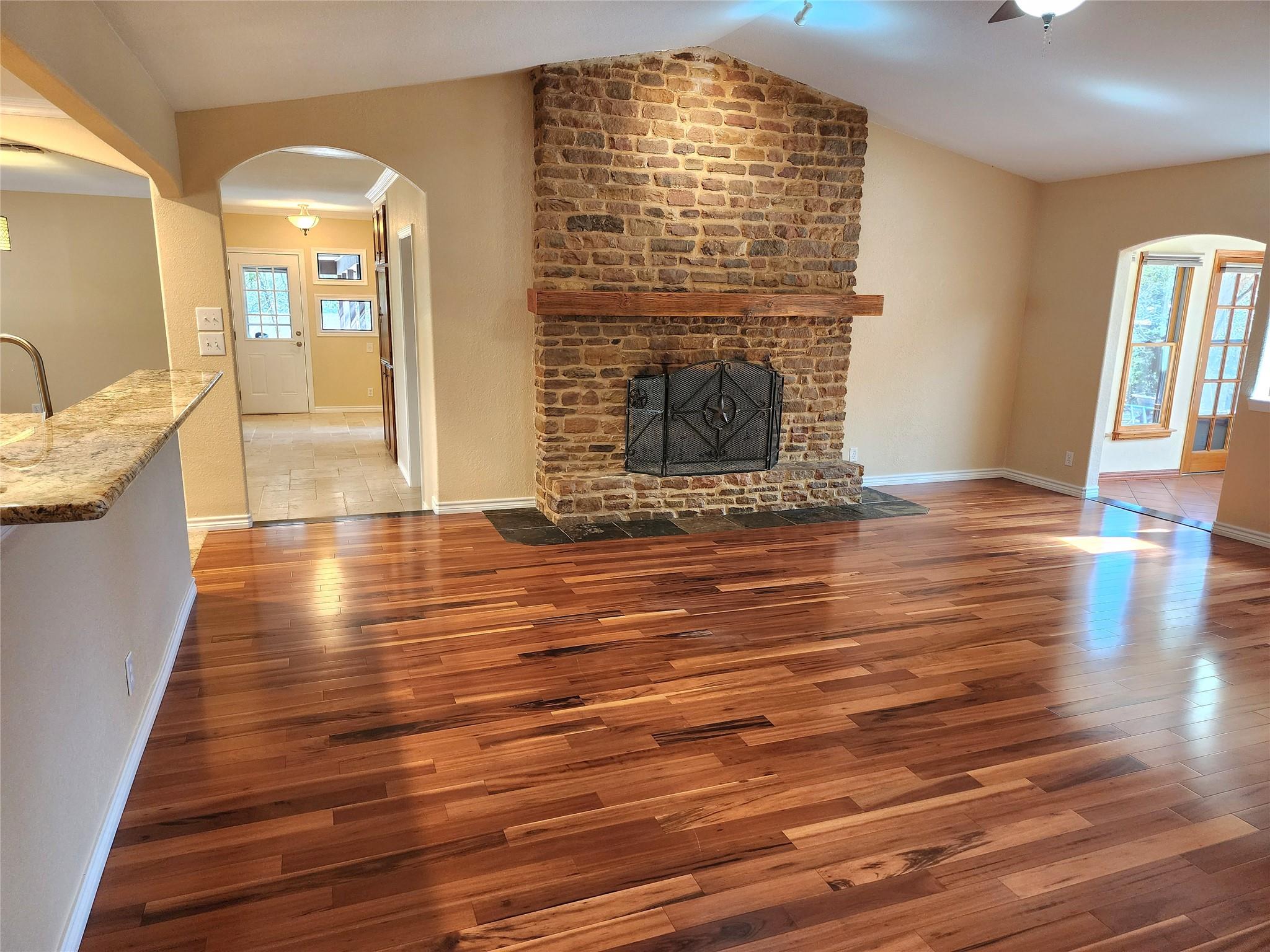 817 Willow Creek Circle San Marcos TX 78666