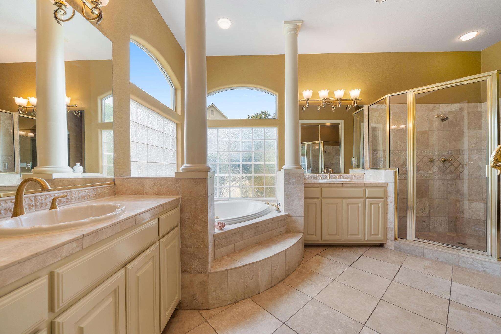 10912 Centennial Trail Austin TX 78726