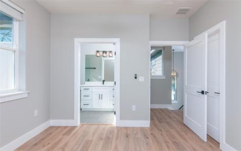 8006 Gault Street Austin TX 78757