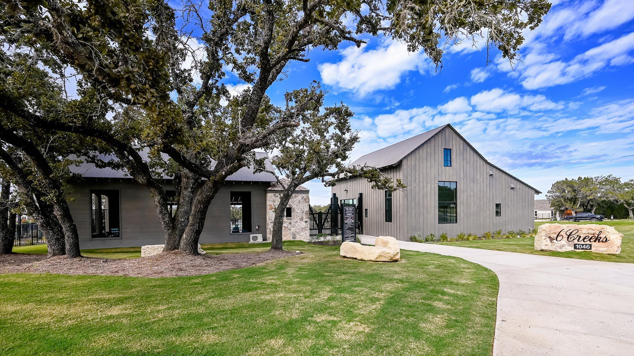 126 Basket Flower Loop Kyle TX 78640