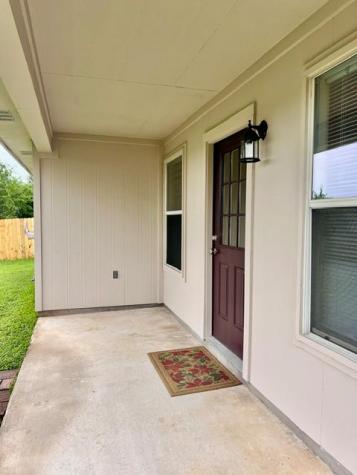 1005 W South Street Leander TX 78641