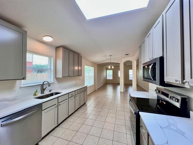 1005 W South Street Leander TX 78641