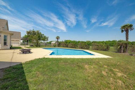 194 Gabriel Meadows Drive Hutto TX 78634