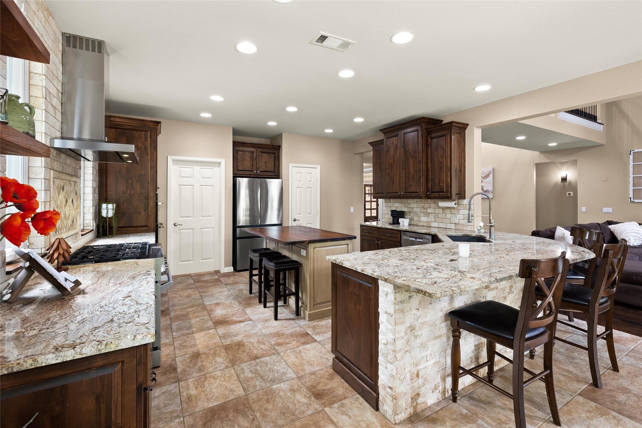 161 Daisy Path Austin TX 78737