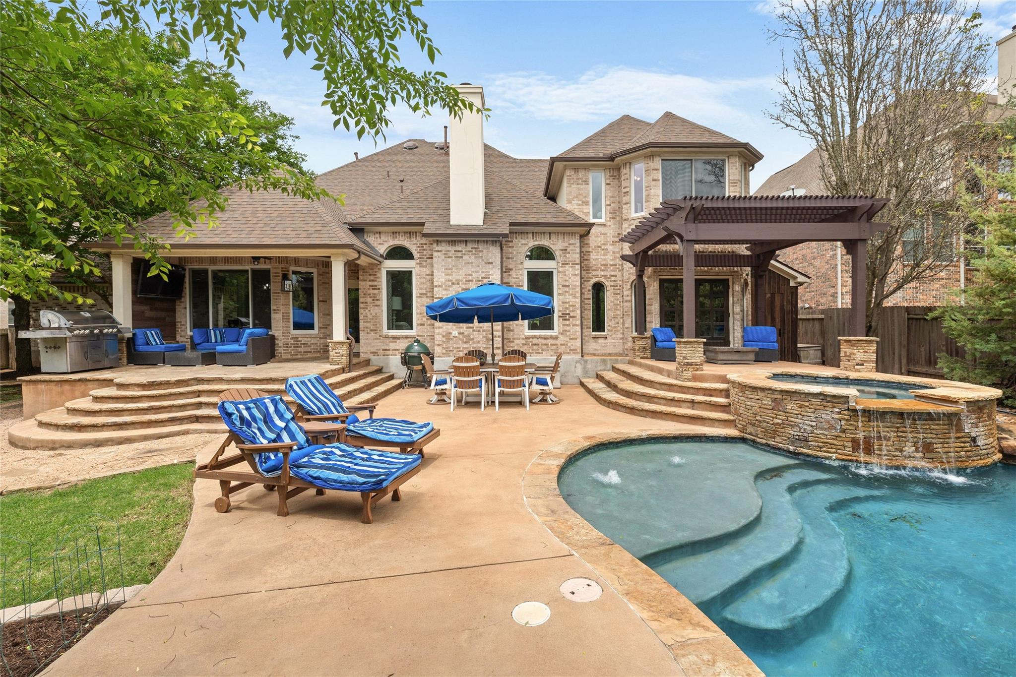 161 Daisy Path Austin TX 78737