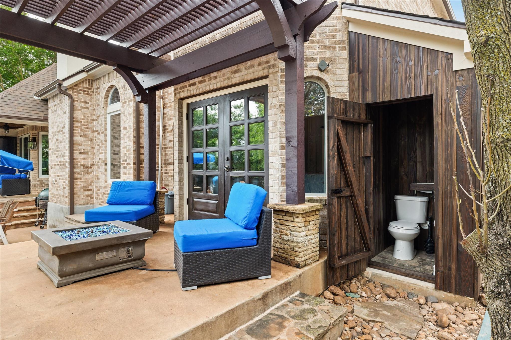 161 Daisy Path Austin TX 78737