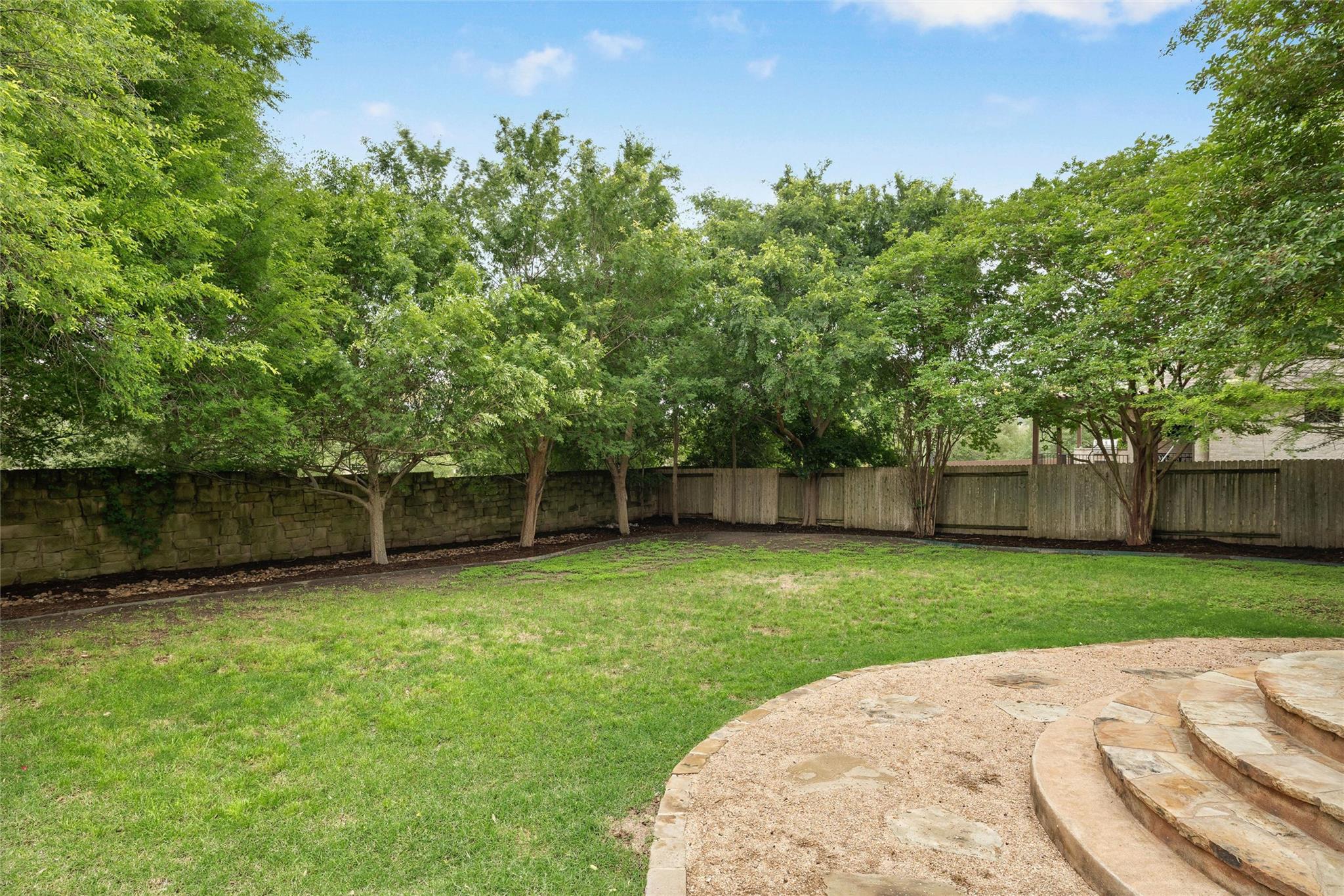 161 Daisy Path Austin TX 78737