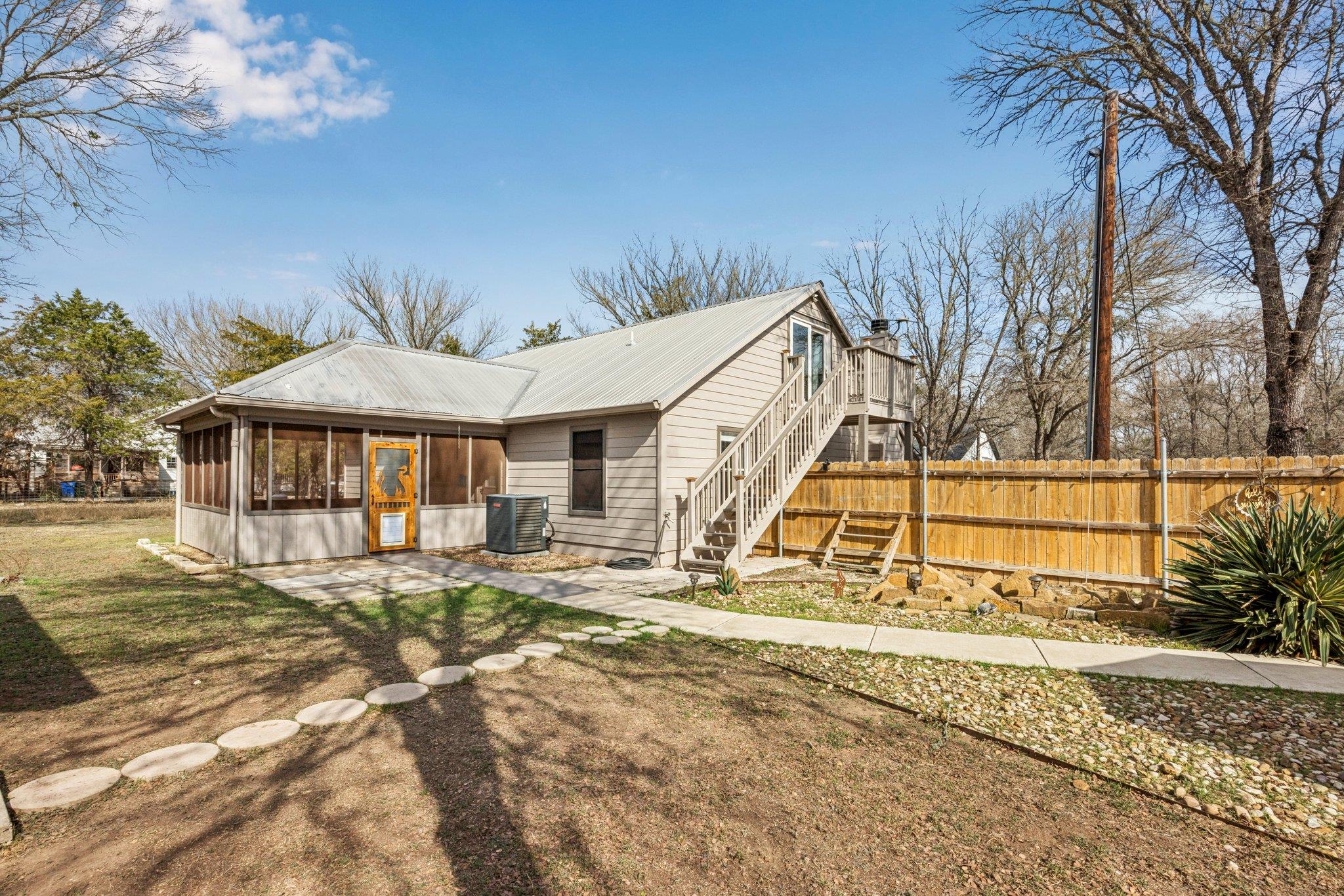 114 Upola Court Bastrop TX 78602