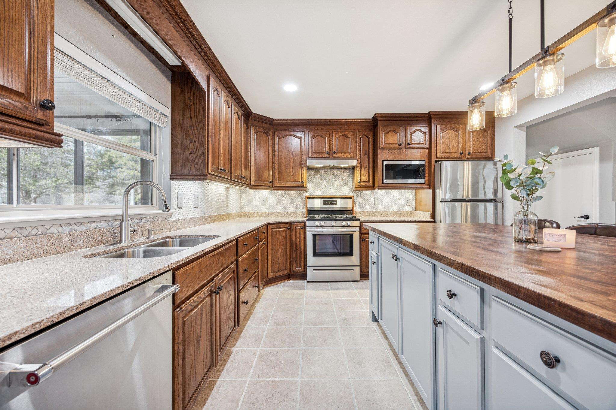 114 Upola Court Bastrop TX 78602