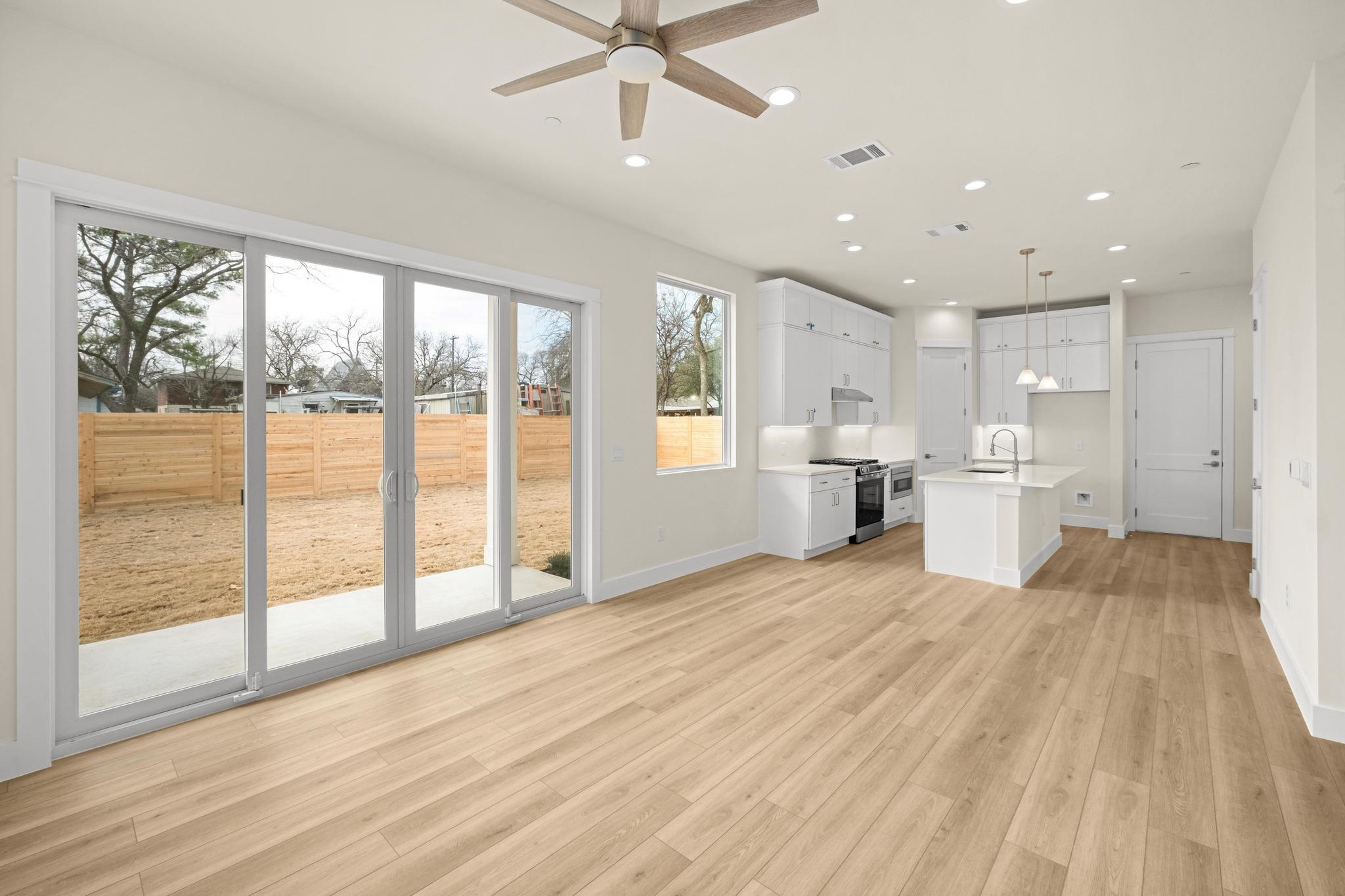 6107 Richardson Lane Austin TX 78741