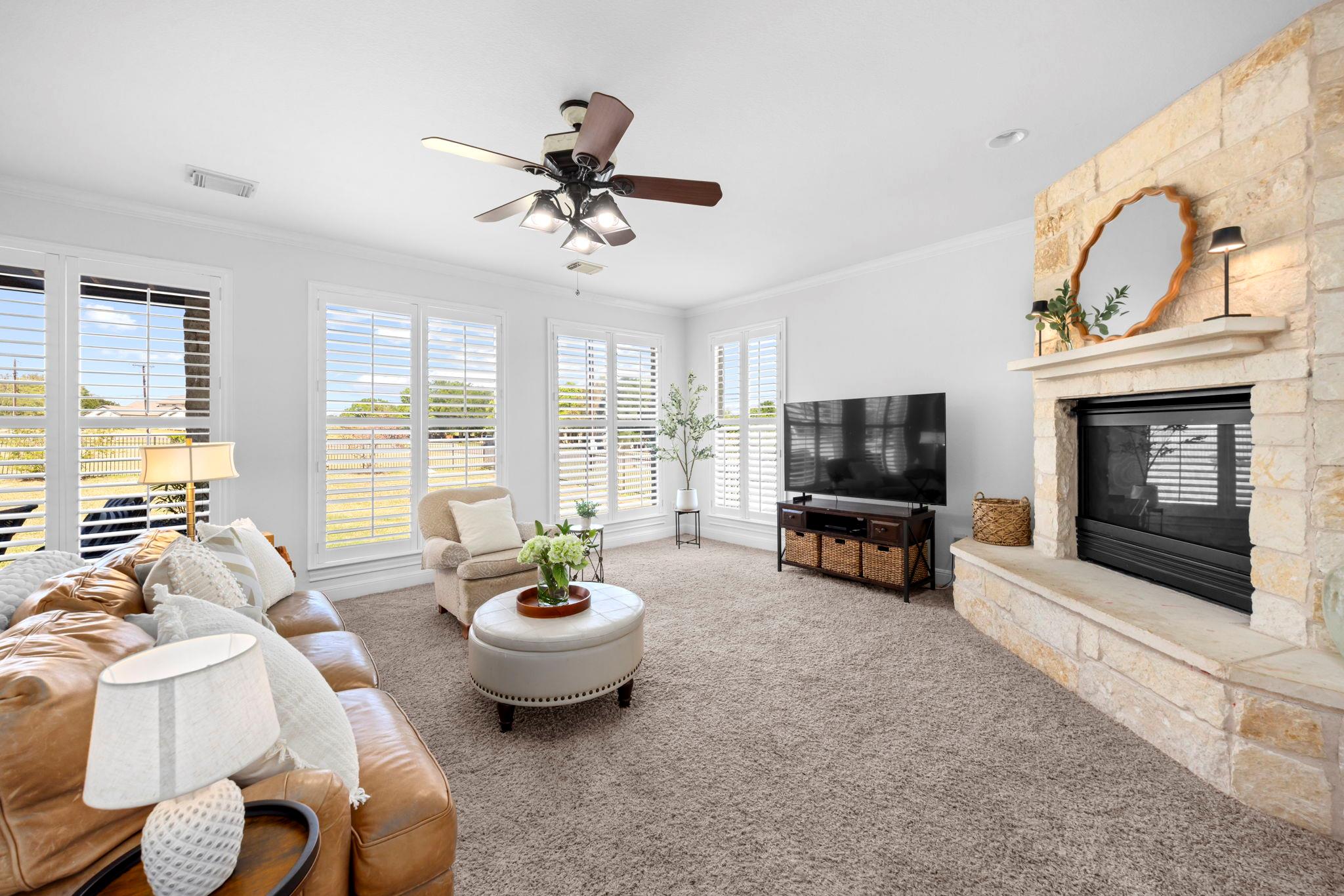 600 Lake Side Cove Georgetown TX 78628