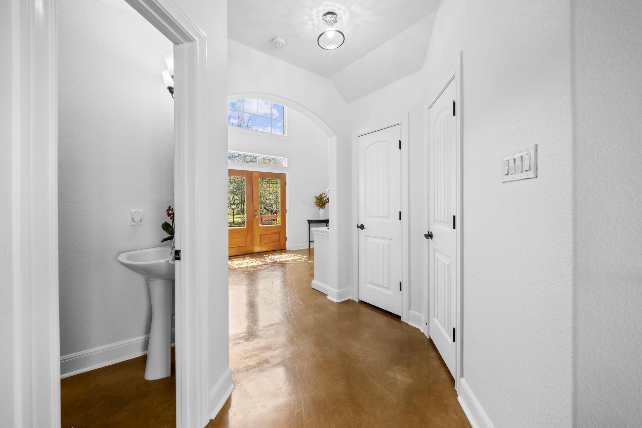 600 Lake Side Cove Georgetown TX 78628