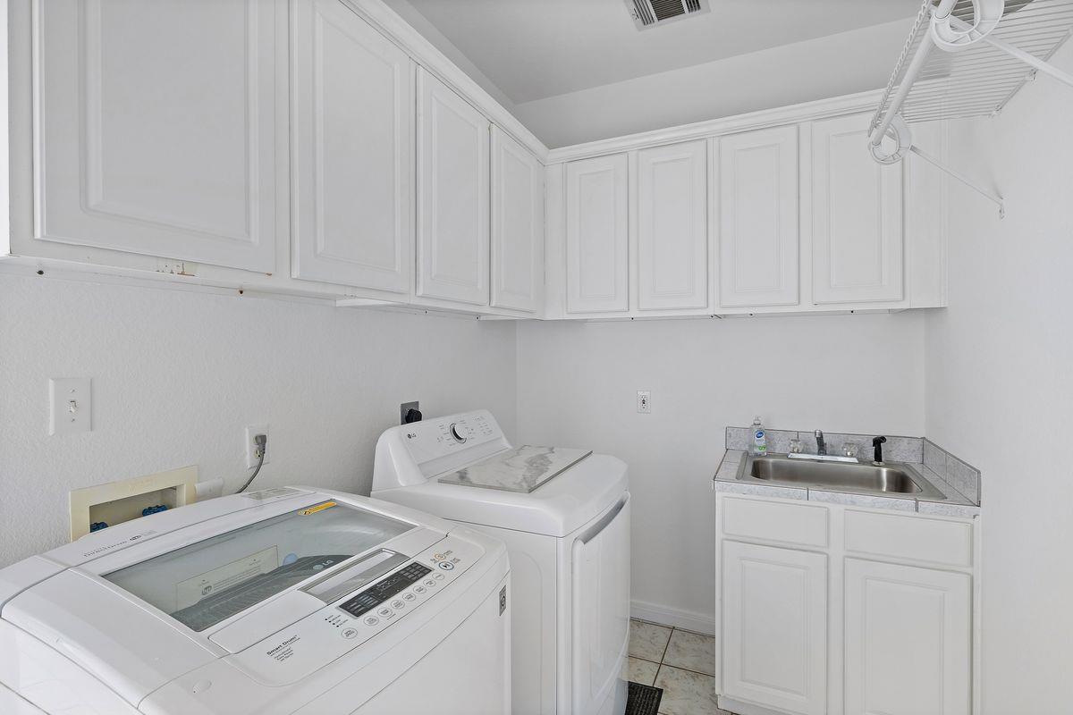 1015 Sunset Canyon Drive N Dripping Springs TX 78620