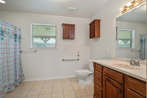 8 Valley Creek Road Round Rock TX 78664
