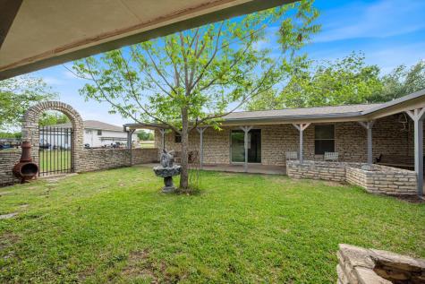 8 Valley Creek Road Round Rock TX 78664