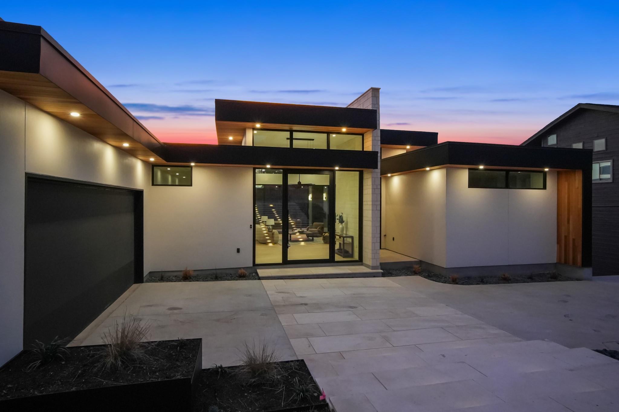 2319 Cypress Point E Austin TX 78746