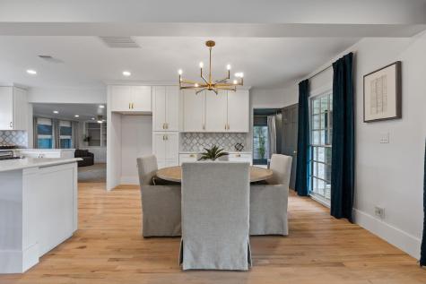4002 Bradwood Road Austin TX 78722