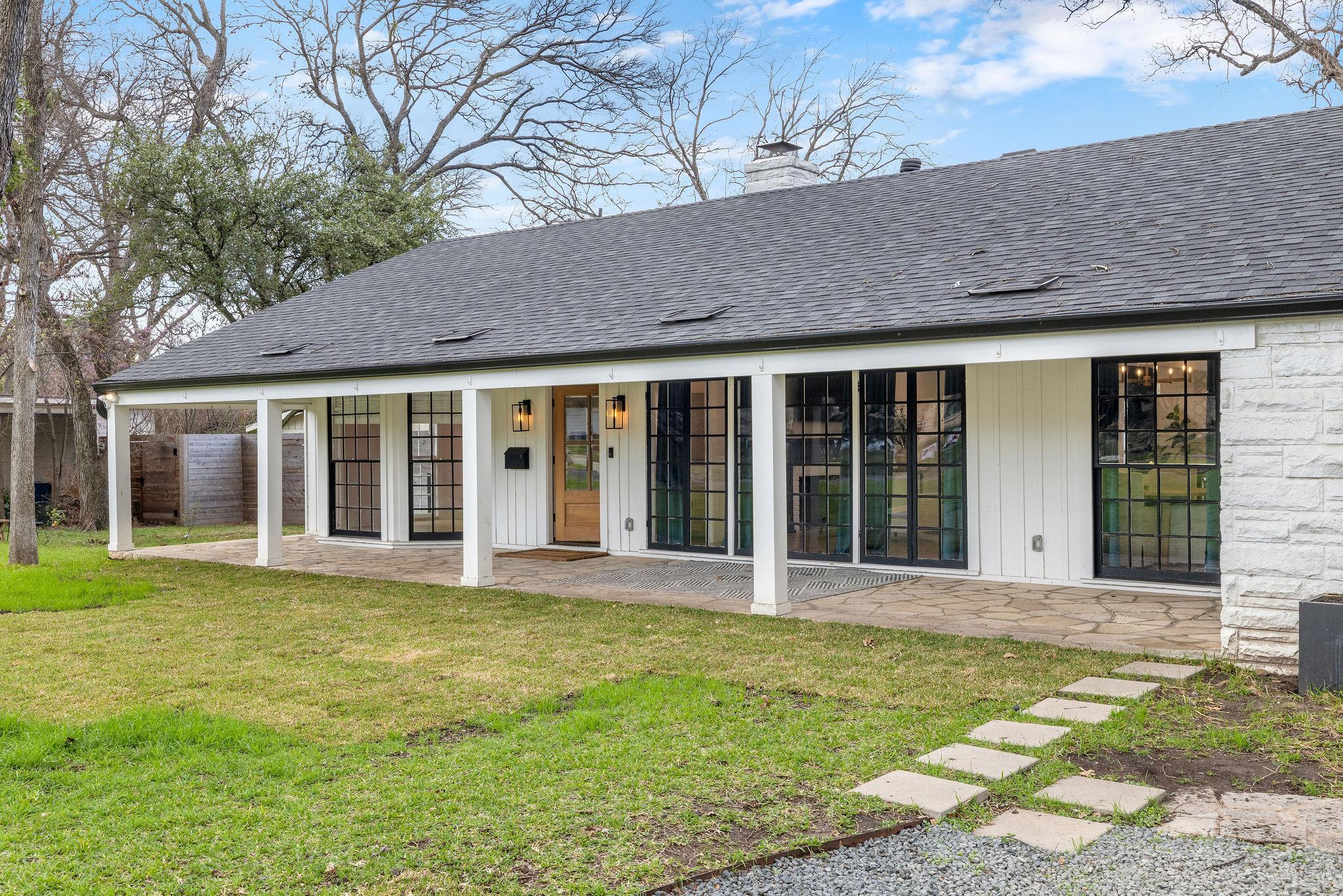 4002 Bradwood Road Austin TX 78722