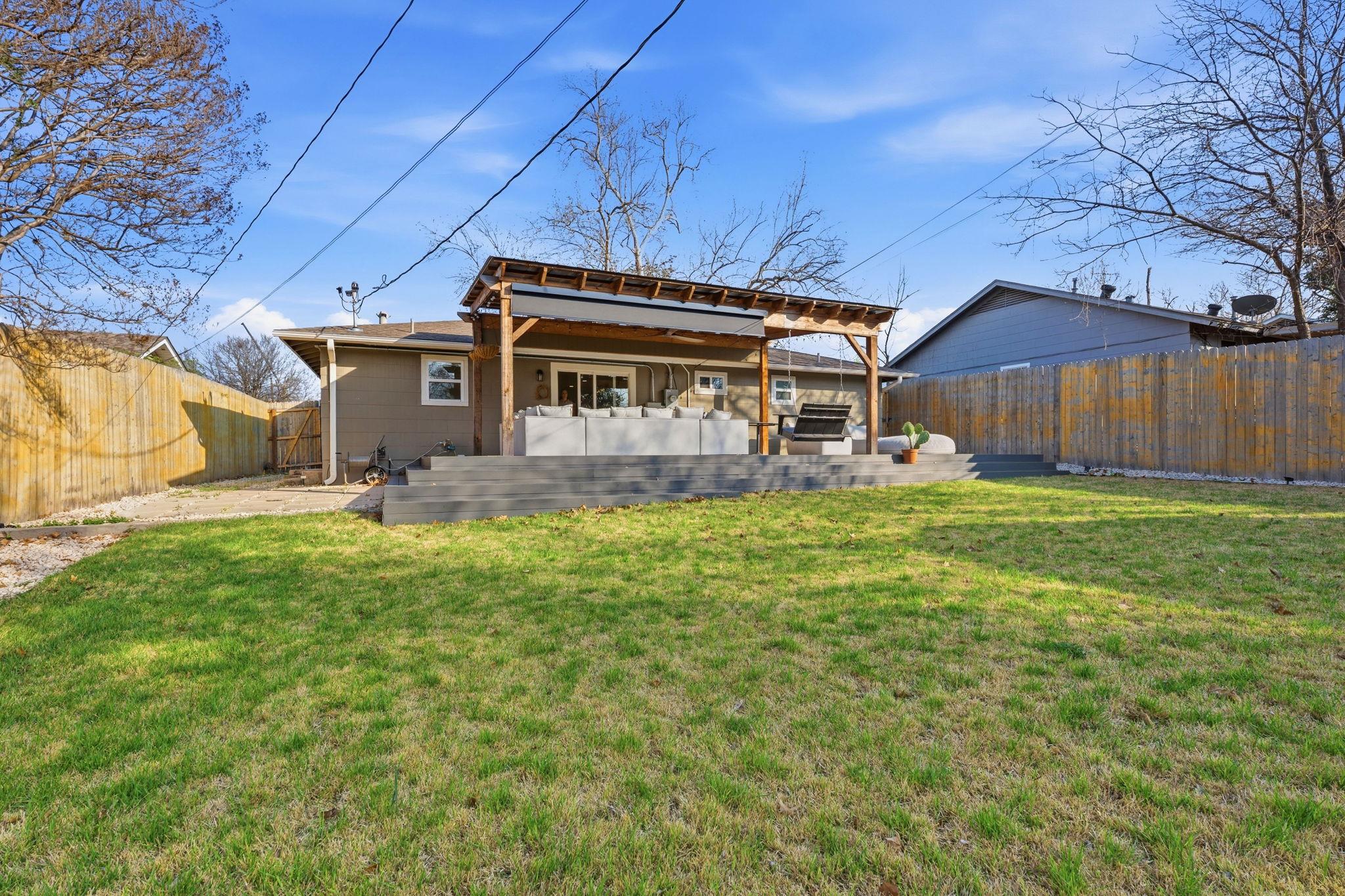 2612 Little John Lane Austin TX 78704