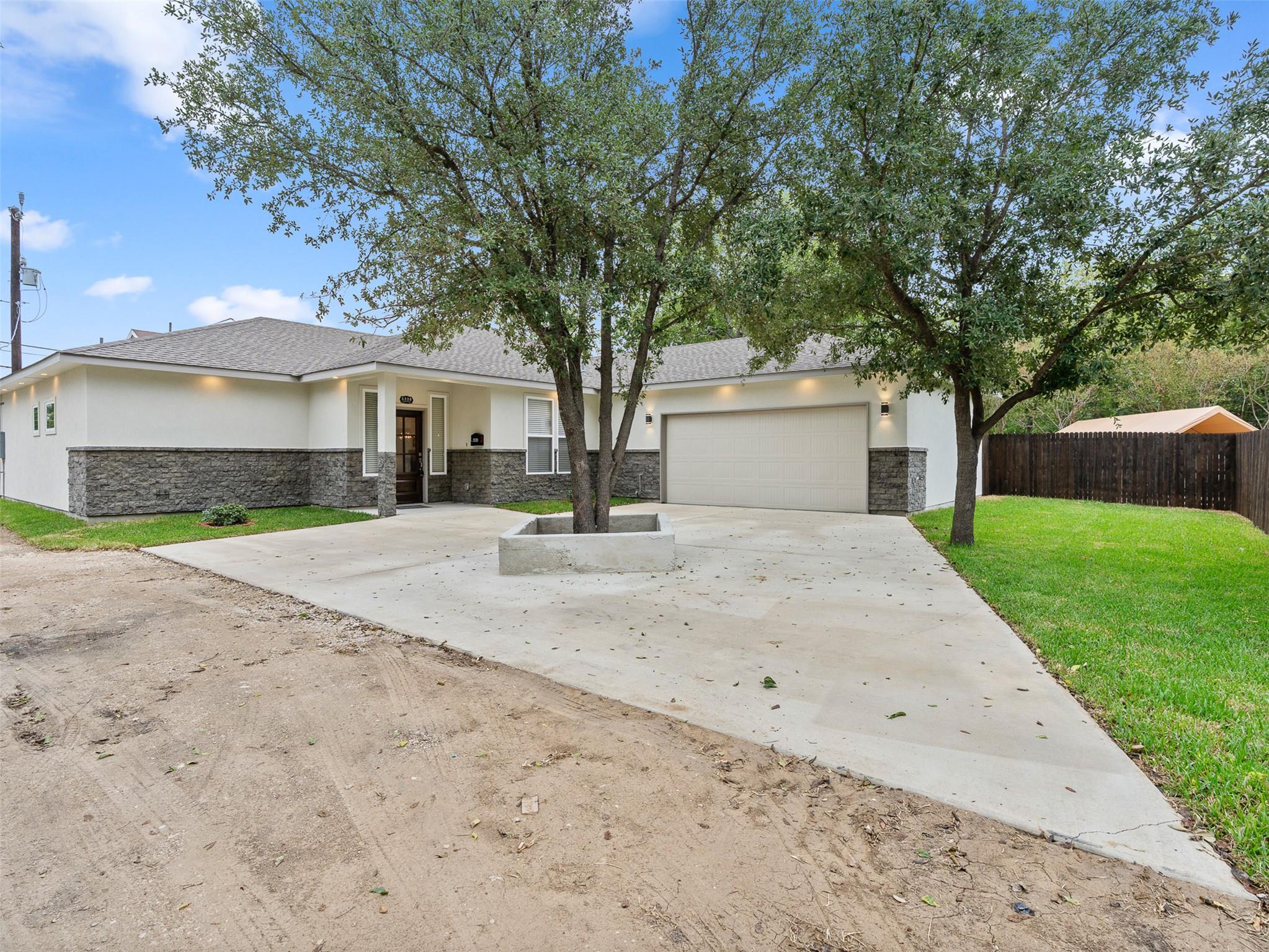 5338 Howard St Street San Antonio TX 78212
