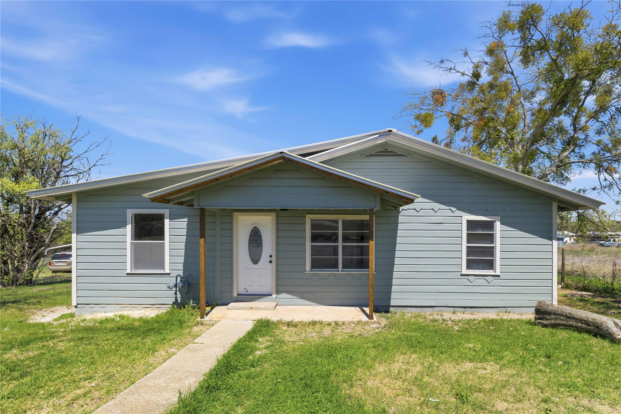 1604 5th Street Goldthwaite TX 76844
