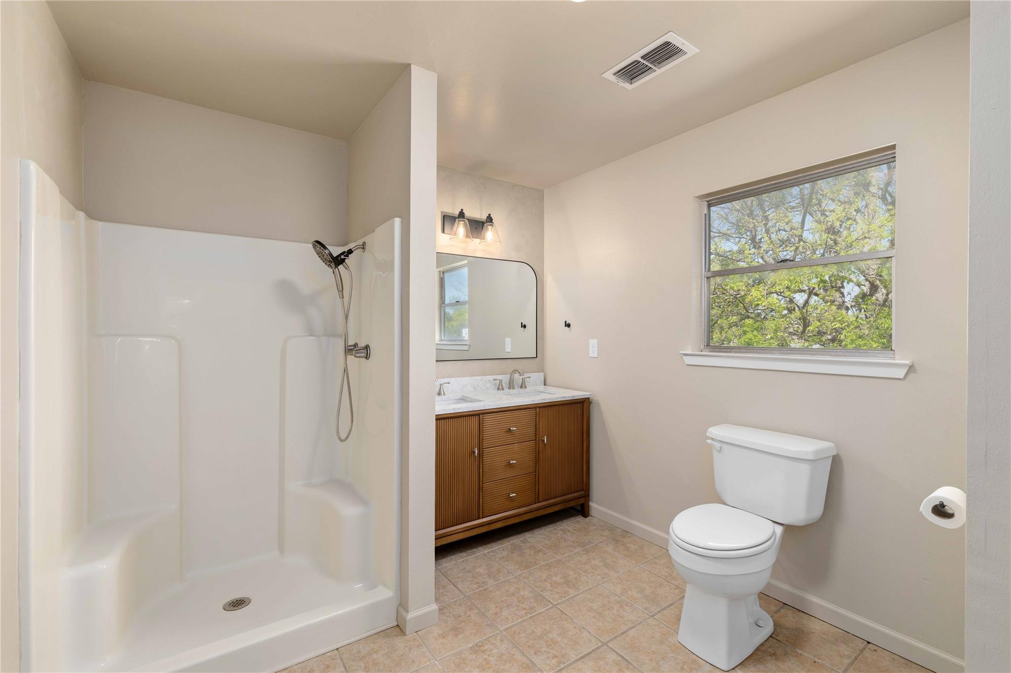1604 5th Street Goldthwaite TX 76844