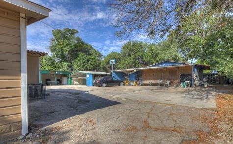 512 Valley Street San Marcos TX 78666