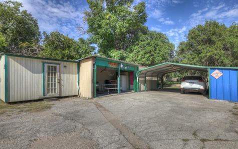512 Valley Street San Marcos TX 78666