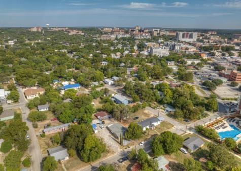 512 Valley Street San Marcos TX 78666