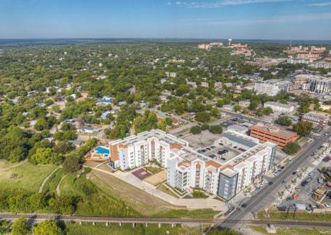 512 Valley Street San Marcos TX 78666
