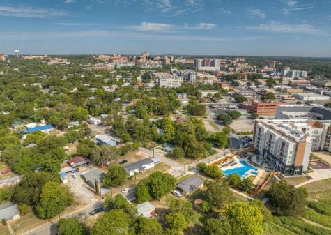 512 Valley Street San Marcos TX 78666