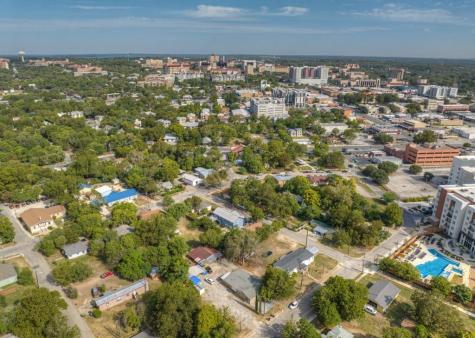 512 Valley Street San Marcos TX 78666