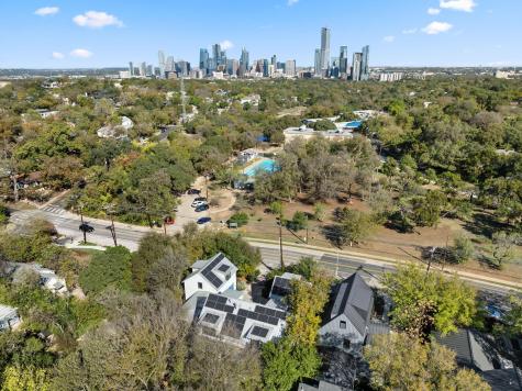 703 E Live Oak Street Austin TX 78704