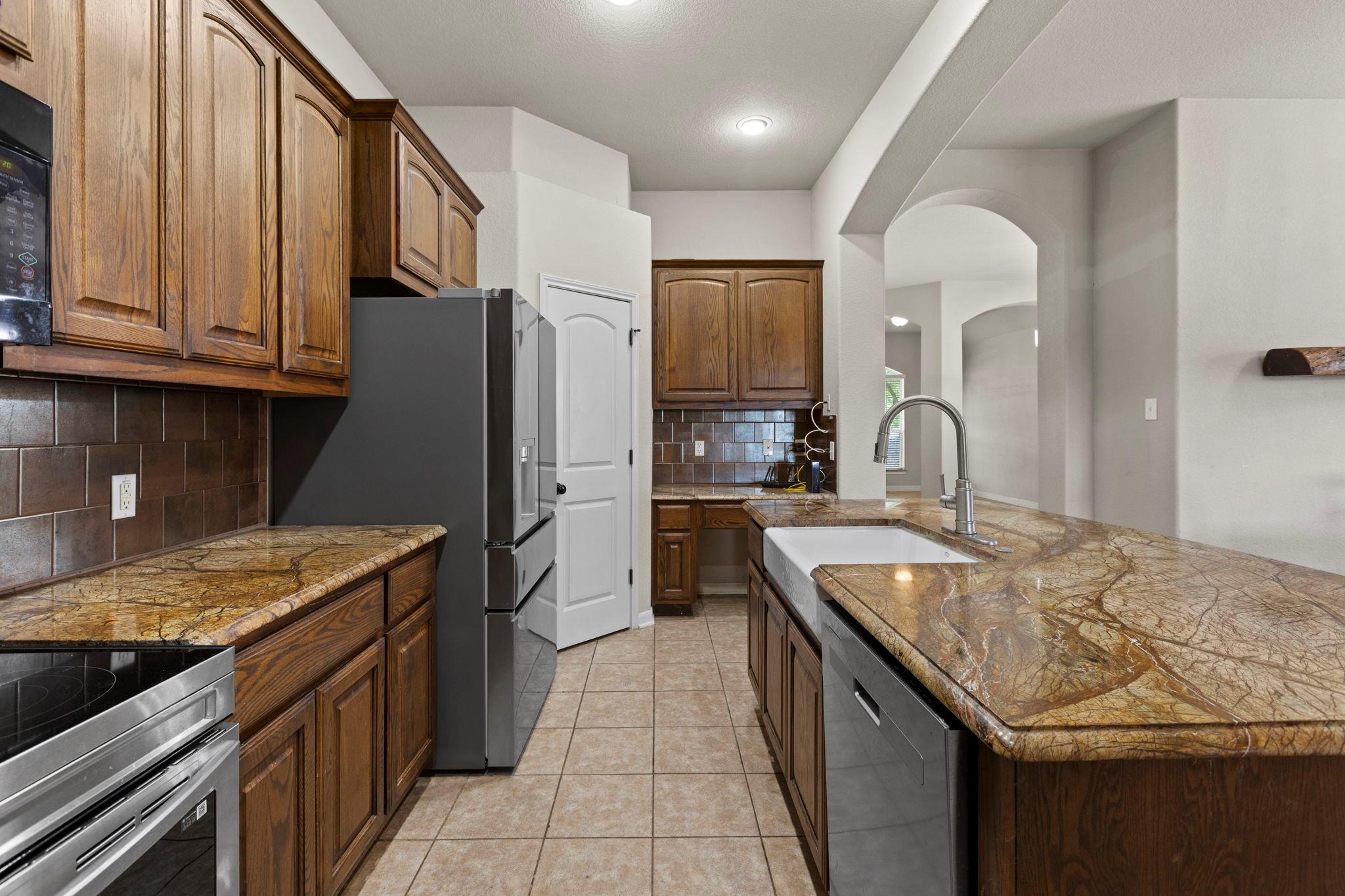 317 Cockrill Street Hutto TX 78634
