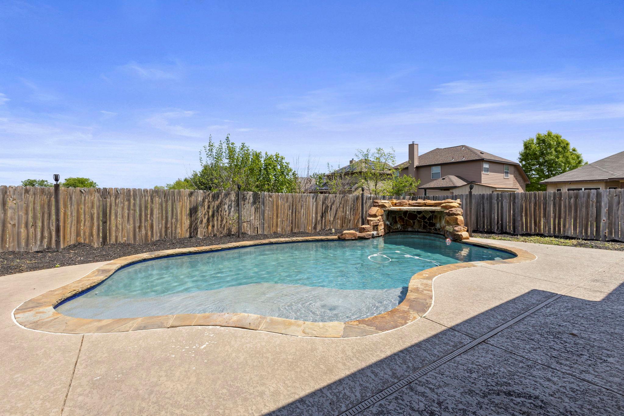317 Cockrill Street Hutto TX 78634