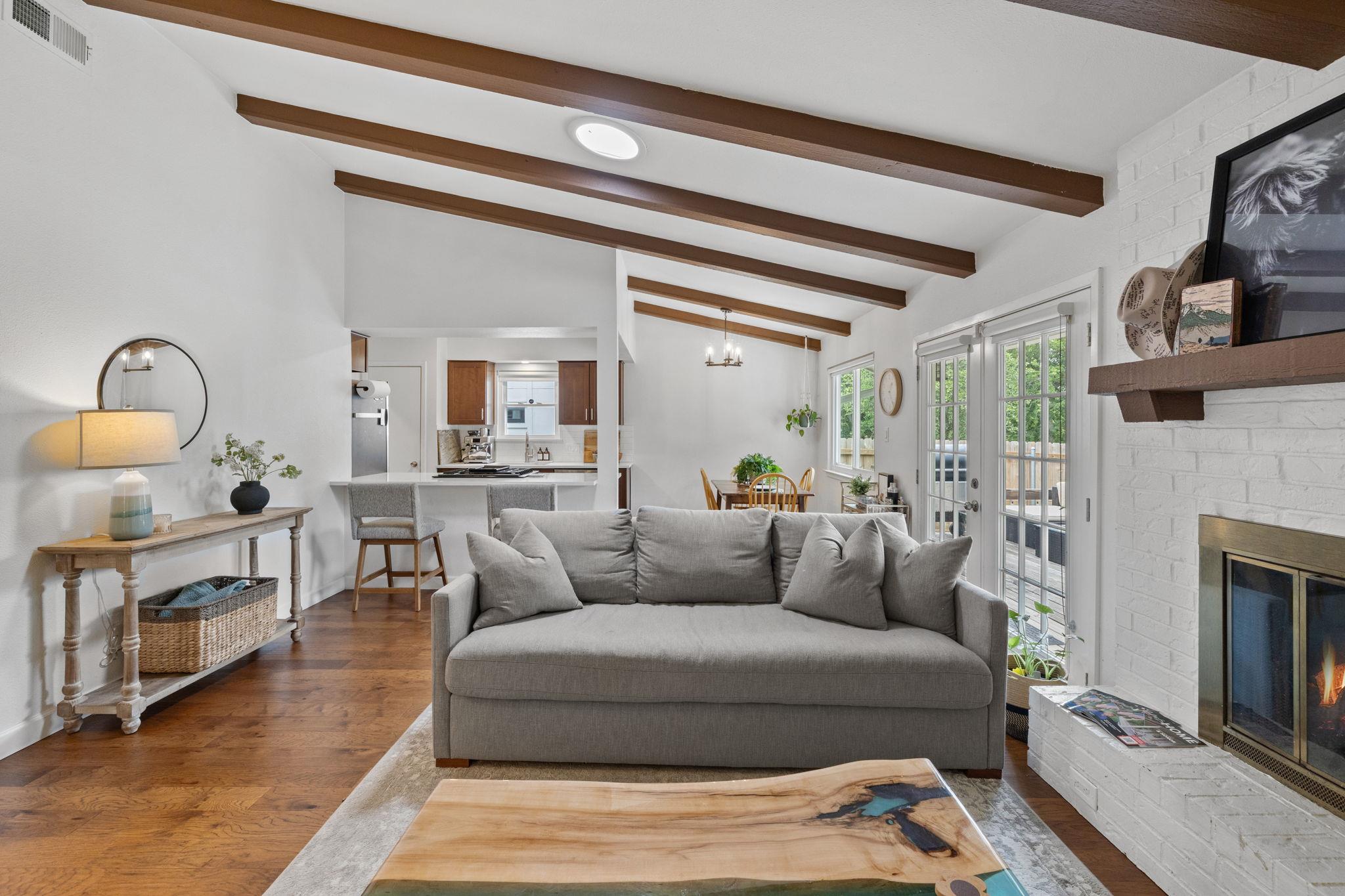 11609 Fast Horse Drive Austin TX 78759