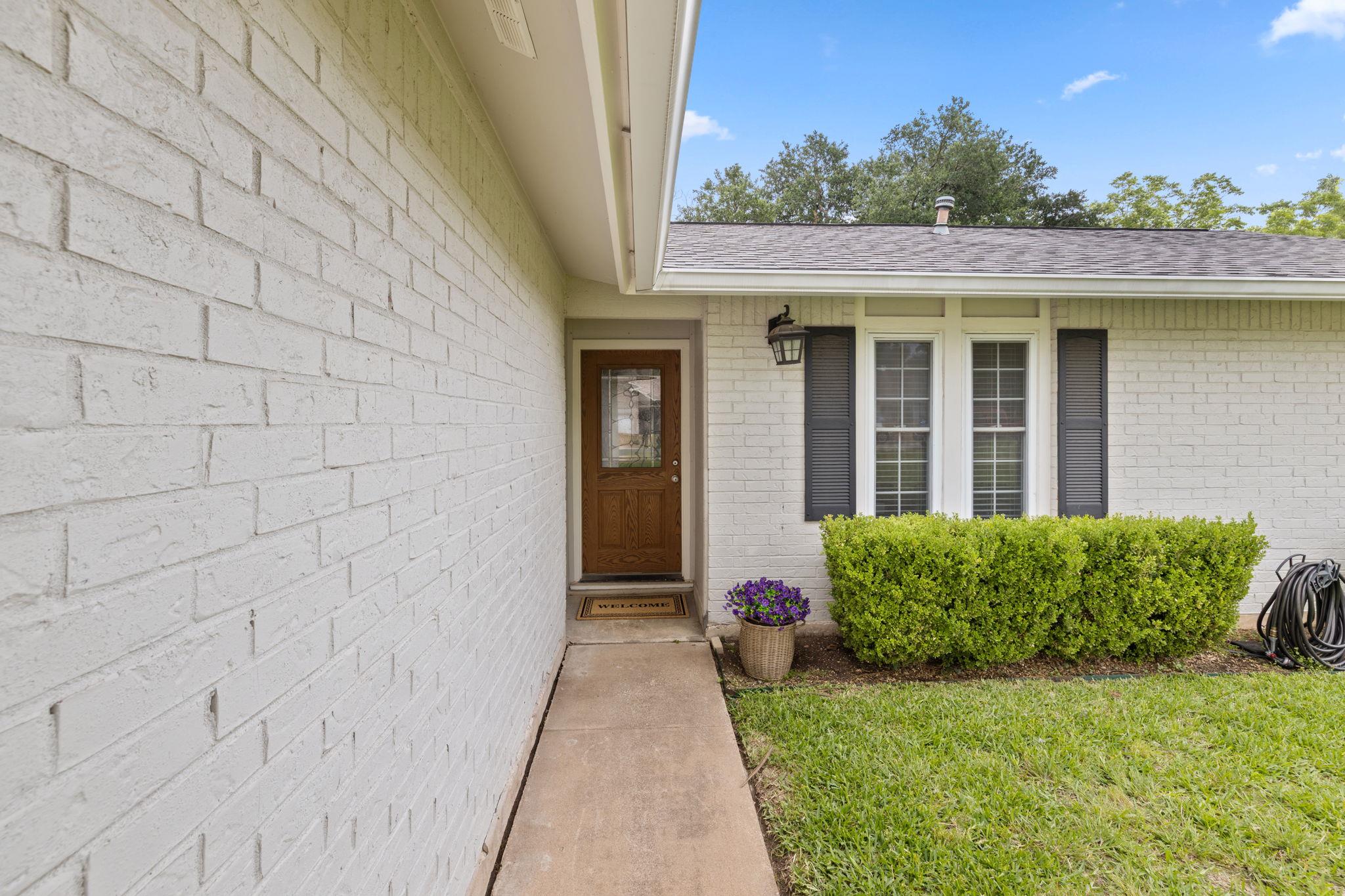 11609 Fast Horse Drive Austin TX 78759