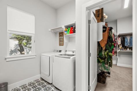 307 Bedford Drive Spicewood TX 78669