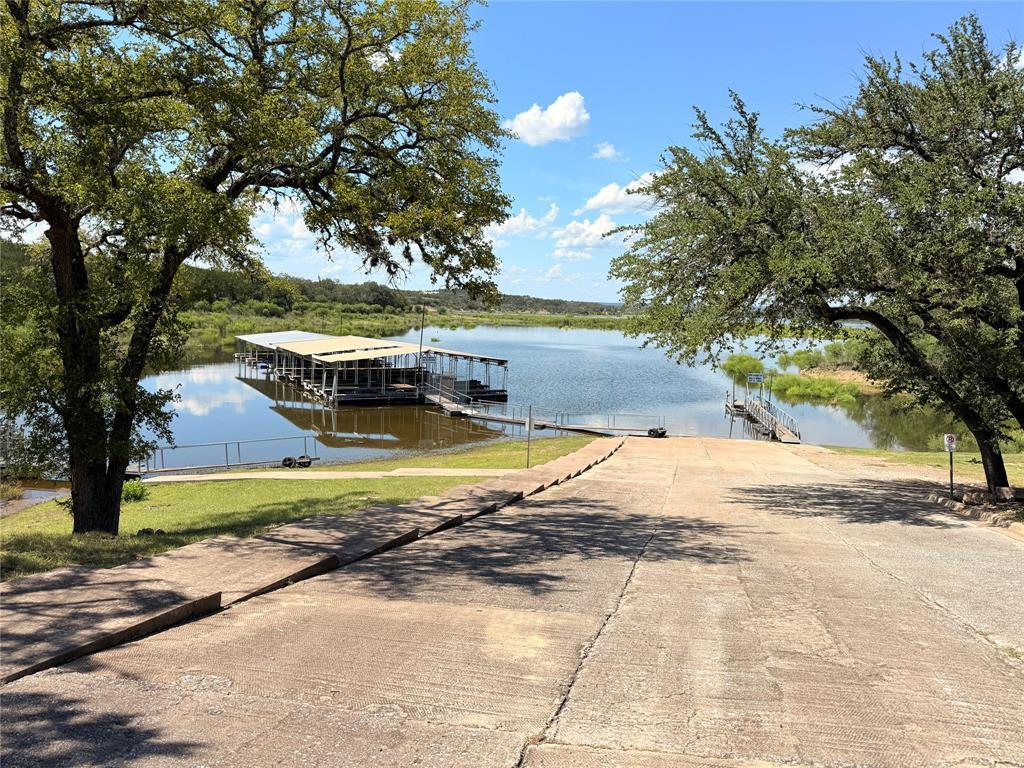 307 Bedford Drive Spicewood TX 78669